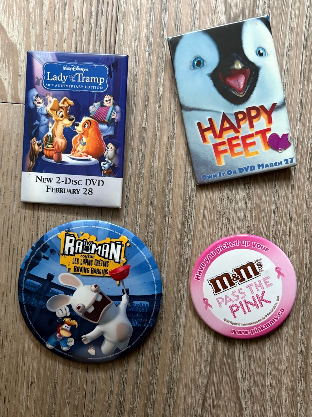 Set of 4 Promo Buttons Disney Lady & The Tramp Happy Feet Rayman M&Ms